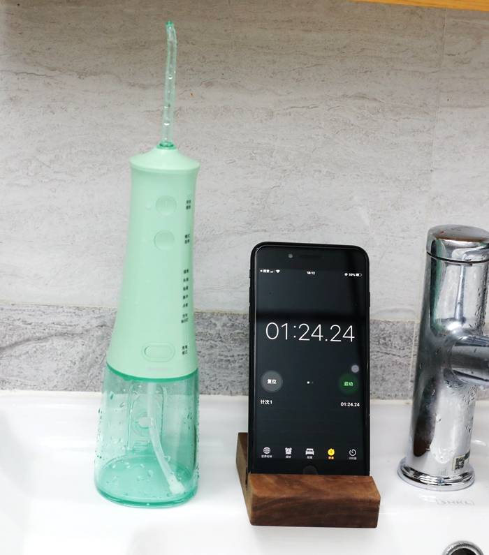 牙医向你推荐一款杀菌冲牙器,罗曼冲牙器加水