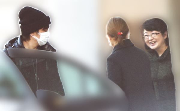 山口百惠当年的穿搭有多受欢迎,山口百惠年轻时微笑图片