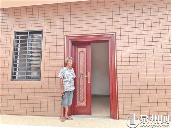 旧貌换新颜农家小院变古风庭院,旧貌换新颜村民乐开花