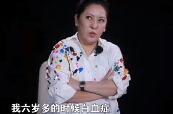 向太子宫摘除原因,向太18岁照片曝光