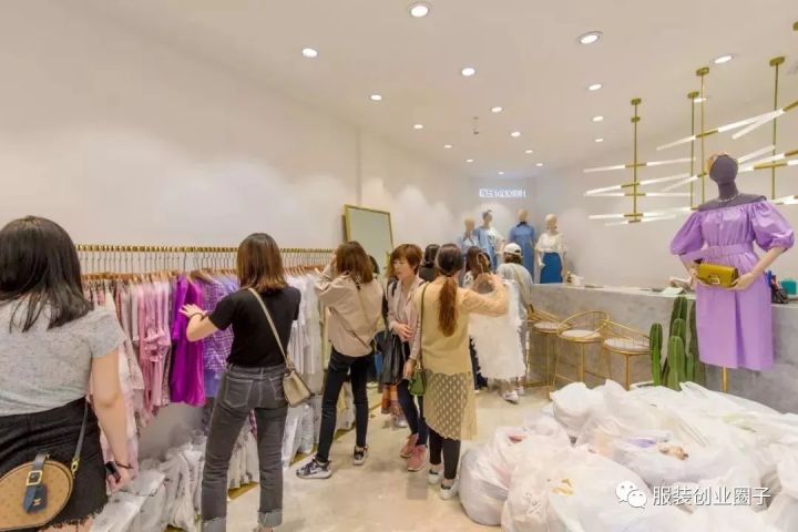 沧州服装批发市场哪个最大和便宜,广州服装服装批发市场