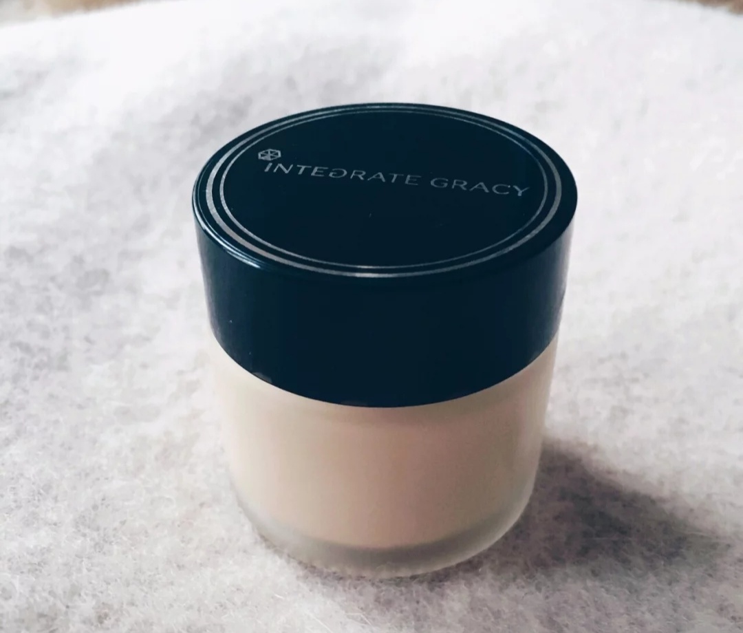 混合性皮肤粉底液推荐妙巴黎 (妙巴黎和wlab粉底液哪个好)