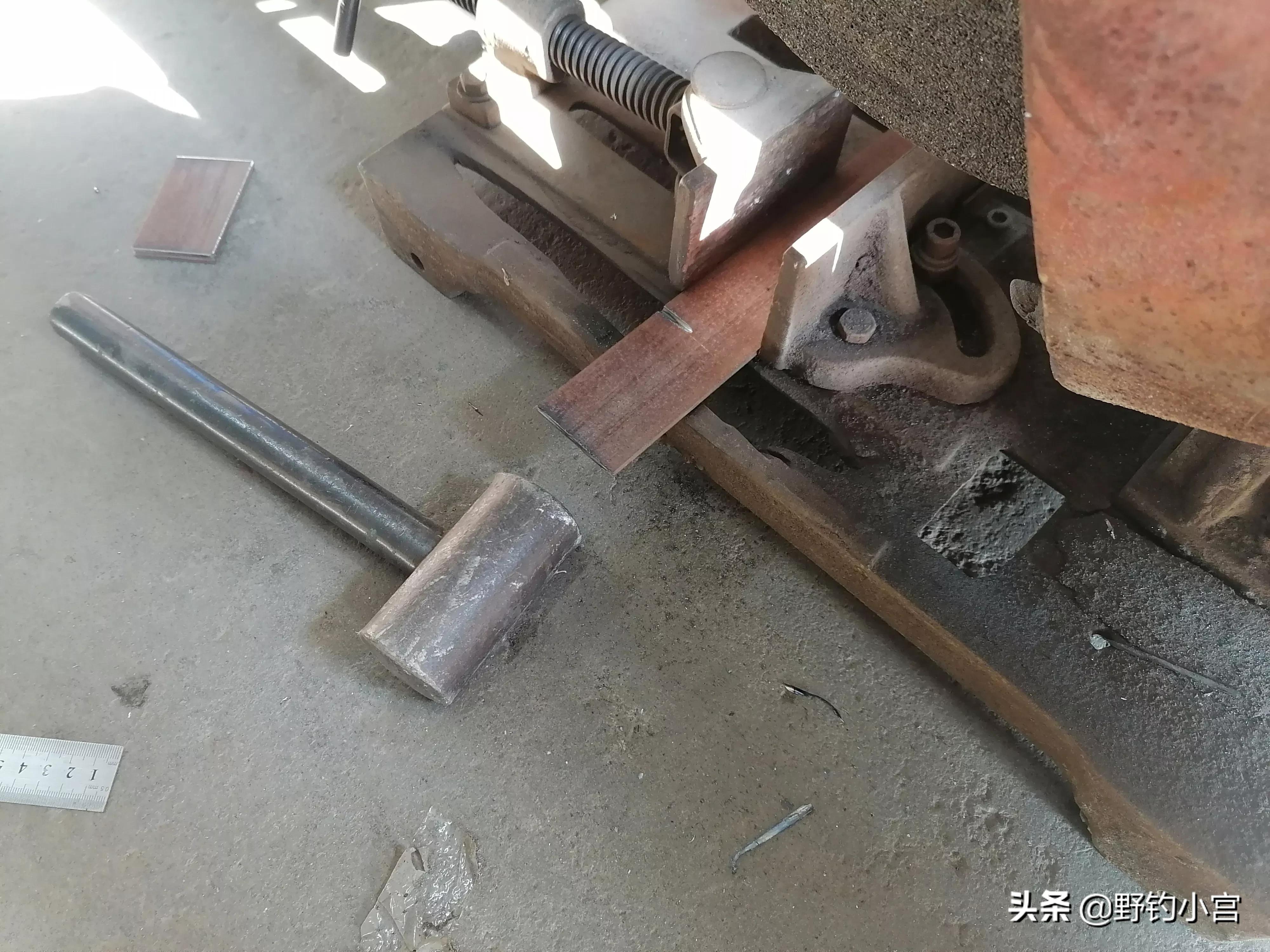 钓友自己设计的钓箱,别人自己制作钓鱼钓箱