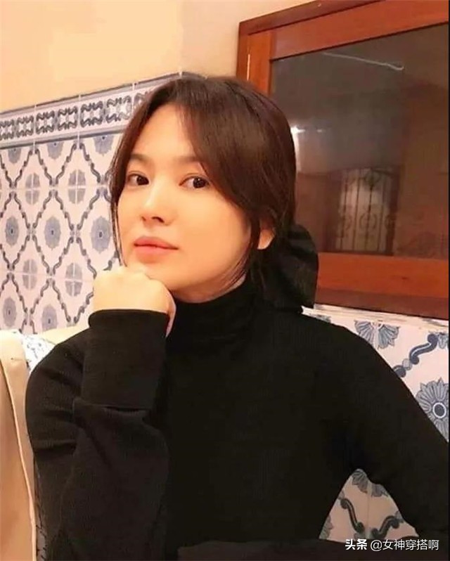 女性掉发严重头顶发际线稀疏,女人睡觉扎头发好吗