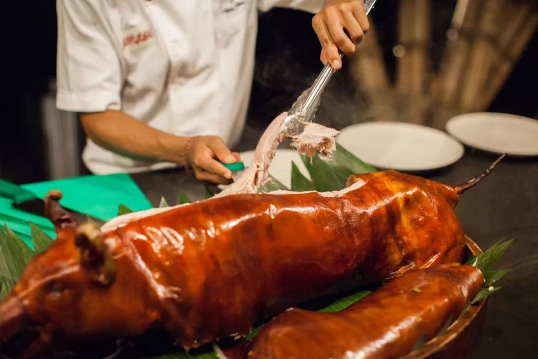 广东特色美食白切鸡,广东菜桌上真的少不了白切鸡吗