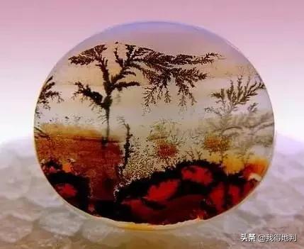 万年石头里的罕见画,万年奇石石头画