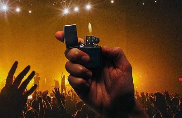 为什么zippo打火机别人不敢顺走,不抽烟zippo打火机可以干什么