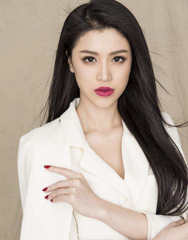 为二婚妻子买百万豪车,不介意五年无子,刘翔两段婚姻判若两人?