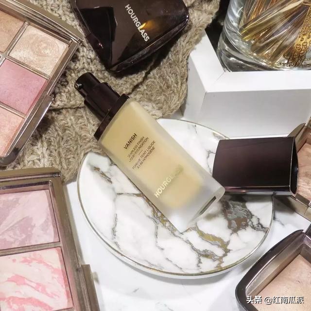 ysl逆龄和娇兰金钻粉底液测评,娇兰粉底液和ysl哪个好用