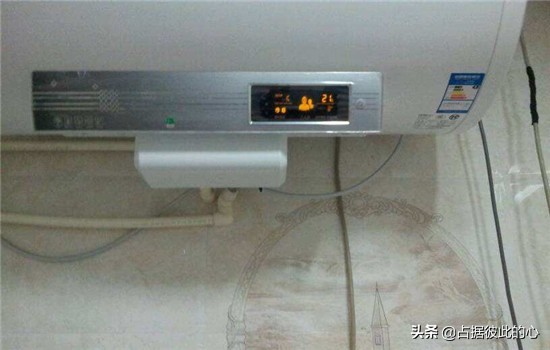 海尔热水器通电不加热怎么回事,热水器不加热了一直显示20度