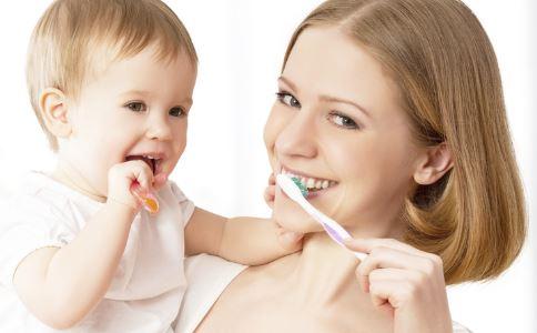 宝宝脸肿了,宝宝脸肿了怎么回事