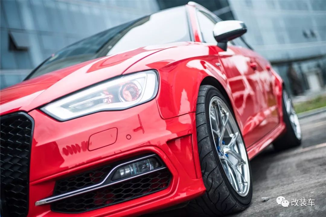 奥迪a3升级17款前杠,奥迪a335tfsi改装