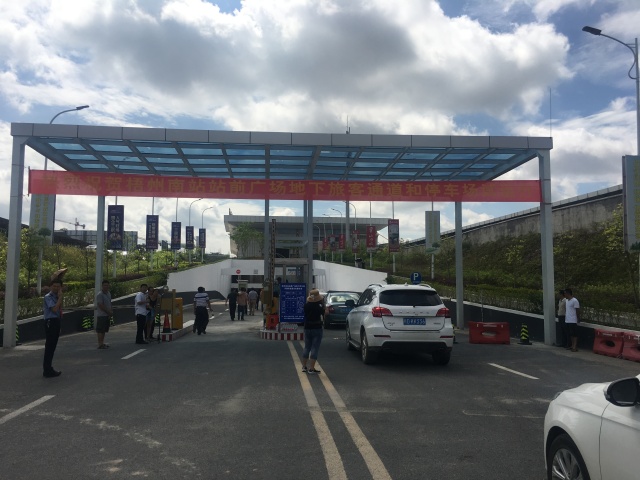 现在滴滴还能跑吗怎么跑才能赚钱,现在跑滴滴不够油钱怎么办