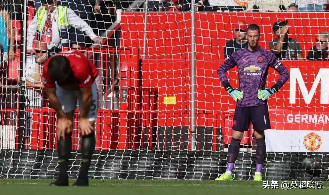 德赫亚从世界第一门将到替补,德赫亚走下神坛的开端