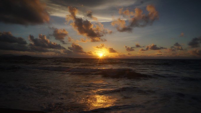 带你踏上三亚之旅,跟着我的脚步去旅行歌曲