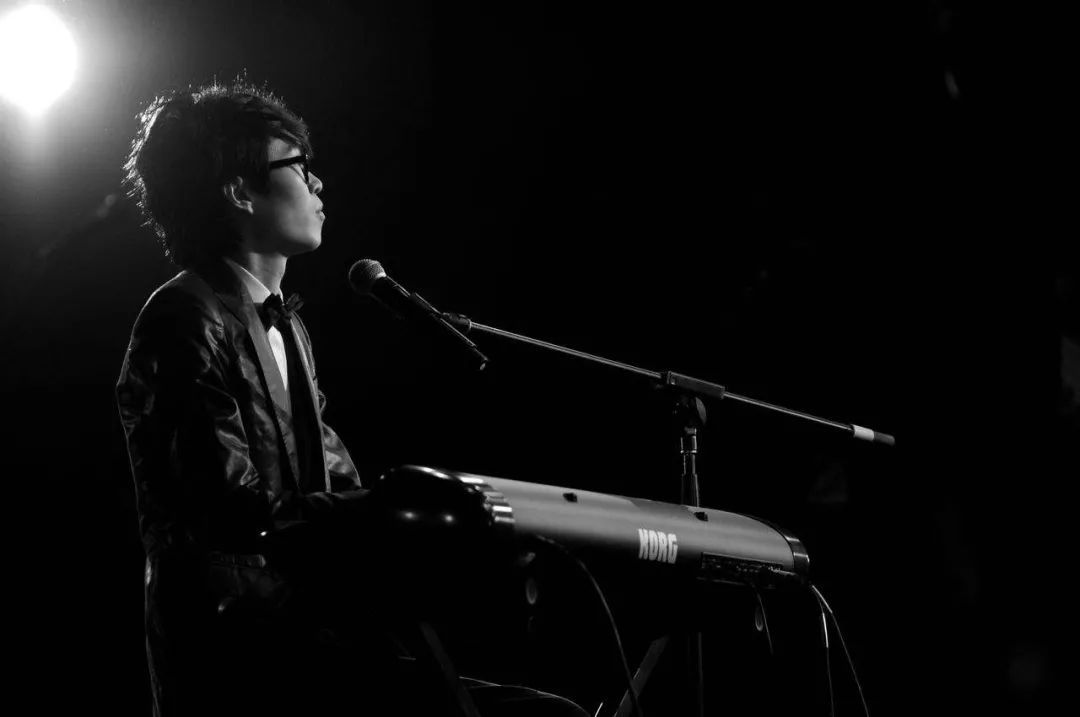 金曲歌王方大同钢琴,金曲歌王方大同