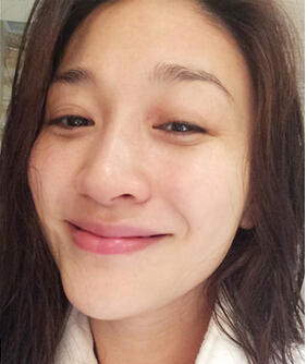 44岁李小冉美颜,李小冉真的是越成熟越美