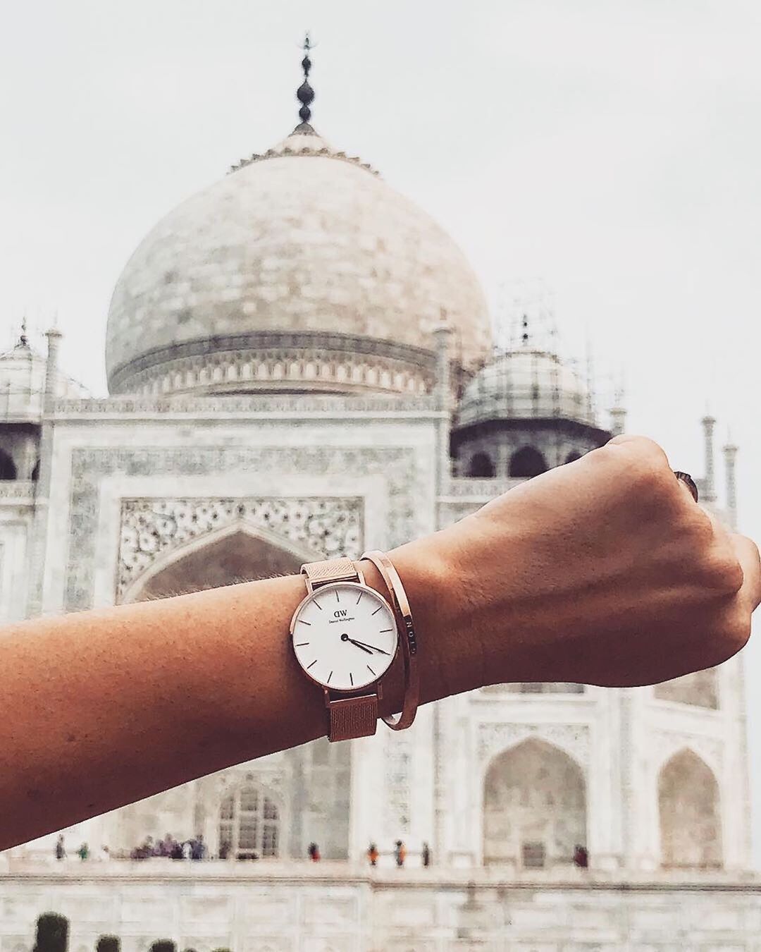 能打满分的百搭配饰|时髦永远没有万能公式，但却有变美的捷径