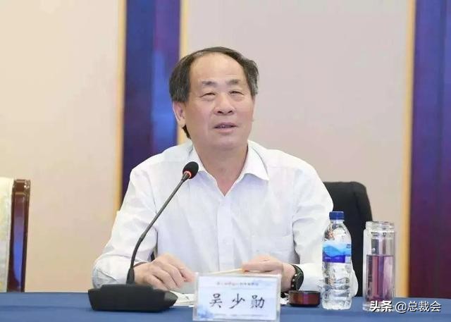 楚商传奇：学习湖北商人的成功之道，十大楚商杰出企业家