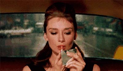 明星们出售闲置品的小黑幕,他们真的这么缺钱吗?