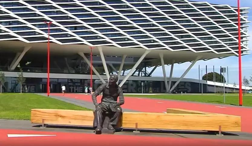 adidas总部照片,adidas总部上班