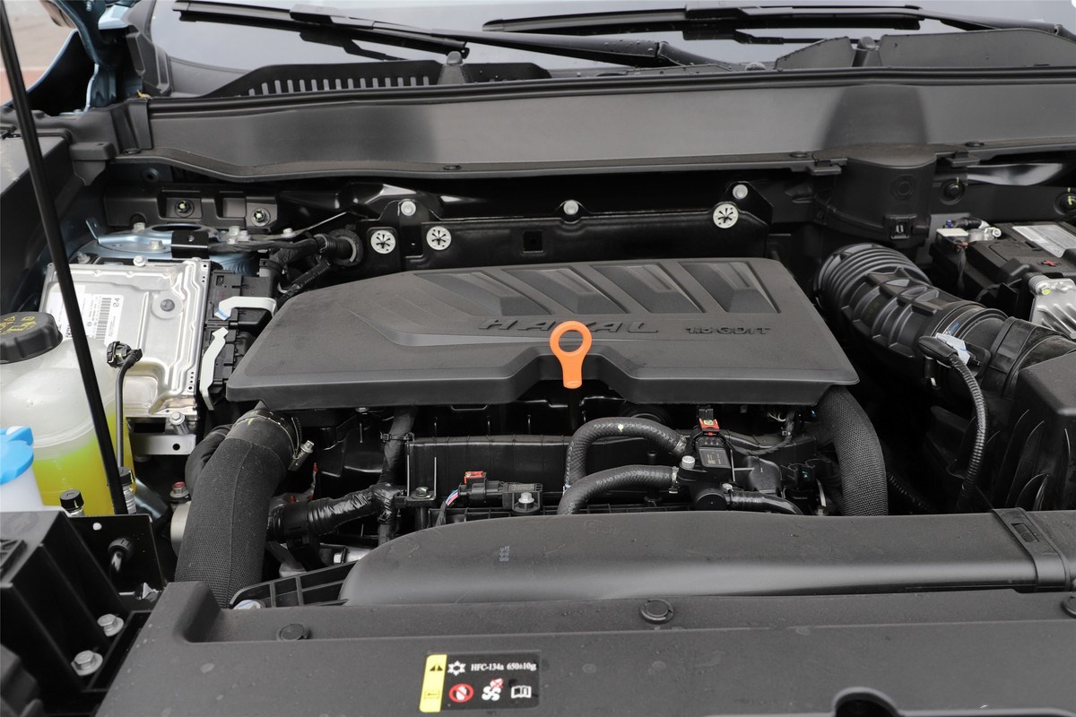 兼顾家用和旅行的车,跑长途高速最舒服稳定的轿车推荐