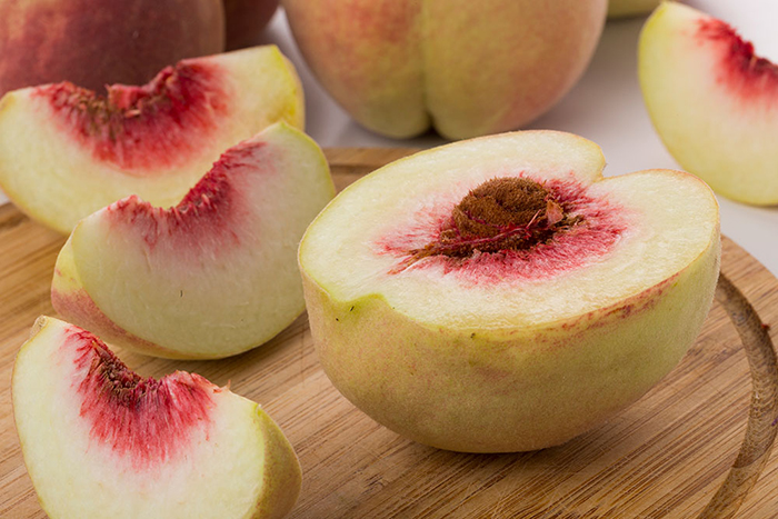 真是意外，坏果子也能走红，10元/斤，商贩在抢货