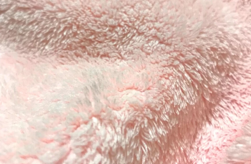 发廊如何快速吹干女长发入门教程,快速吹干女生长头发的实用技巧