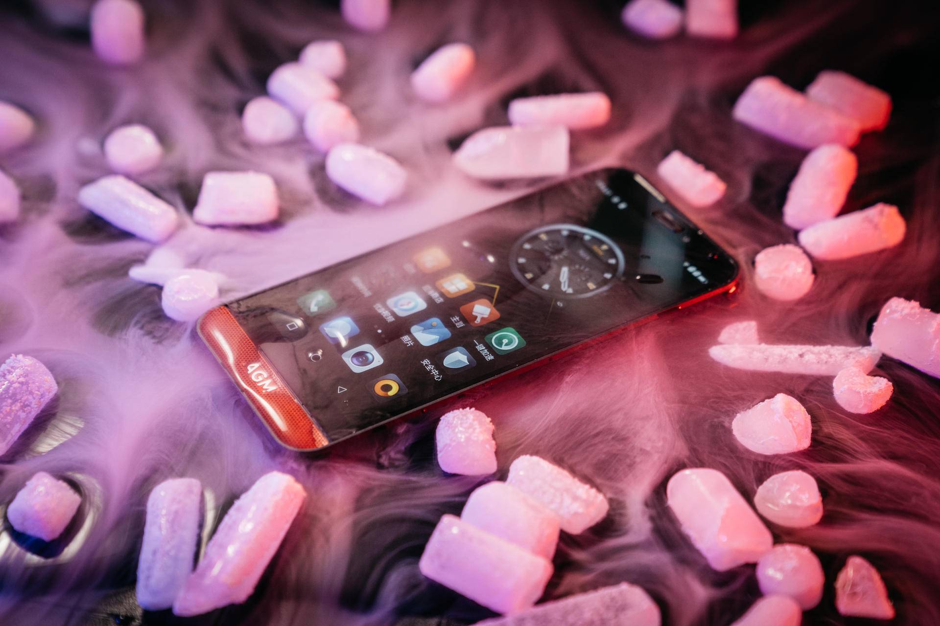 专为免提通话而生!AGMH2前置扬声器,再嘈杂也能听得清