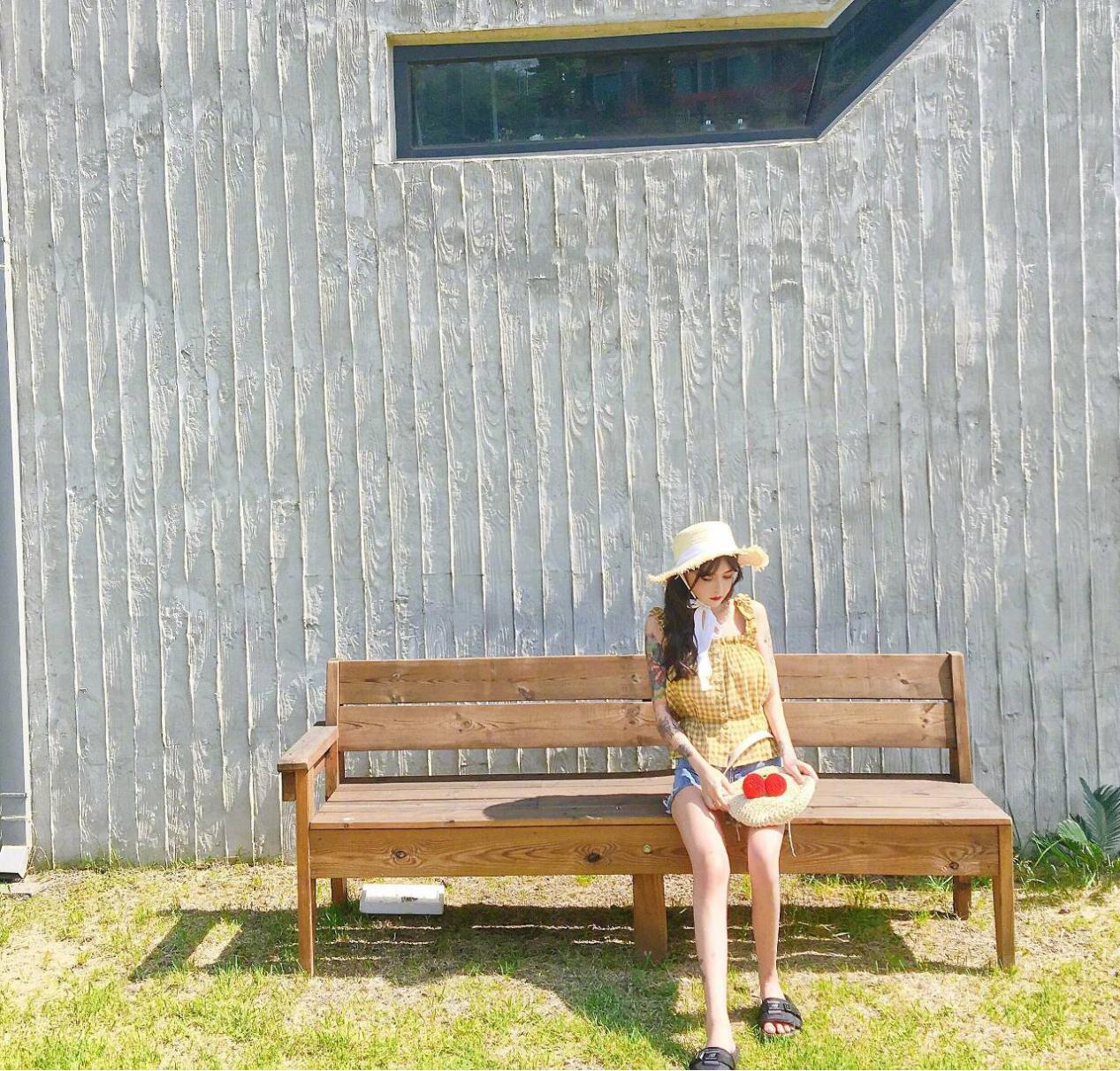 韩安冉离了几次婚,韩安冉离婚后照顾孩子