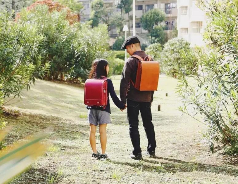 皮具界的苹果手机——土屋鞄,一开始居然就只想做书包