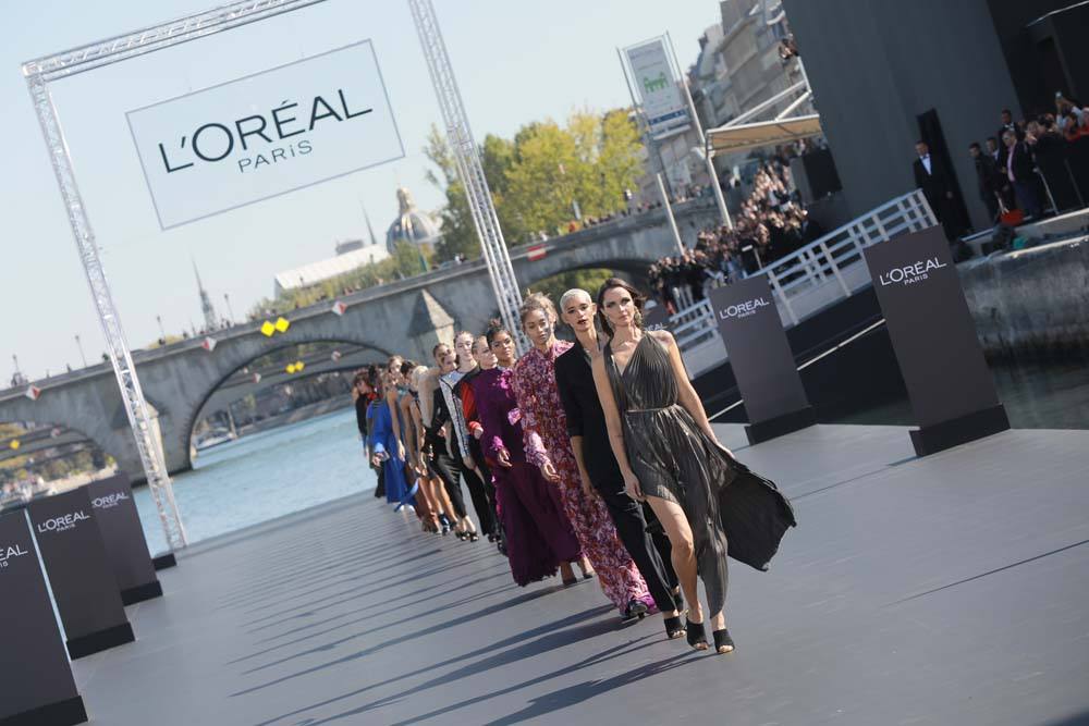 亚太区超530亿/兰蔻全球卖了200多亿…斯铂涵透露了5个关键点