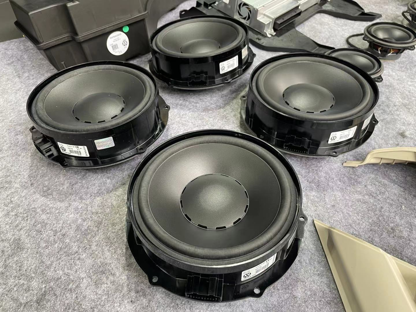 2023款途锐锐享3.0t可以选配丹拿吗,途锐2022新款3.0t顶配丹拿音响效果