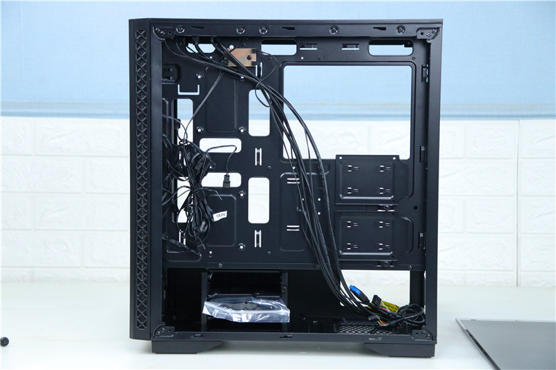 九州风神冰堡垒青春版水冷,九州风神玄冰55机箱配风扇