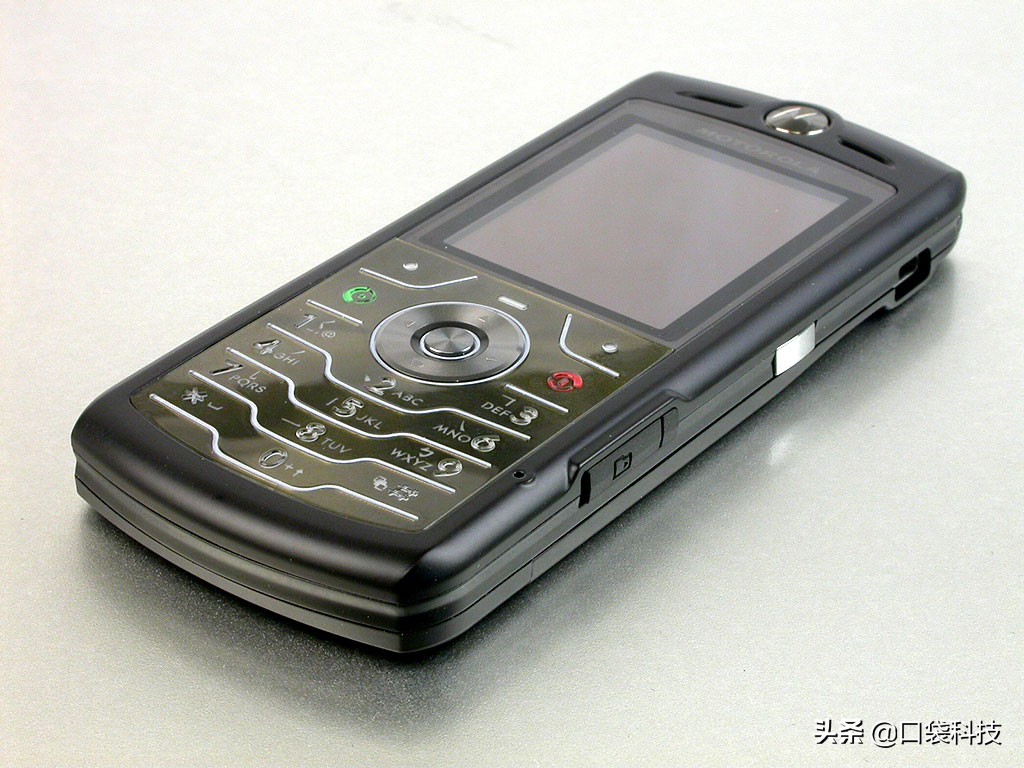 曾经的摩托罗拉经典手机,摩托罗拉各年代手机