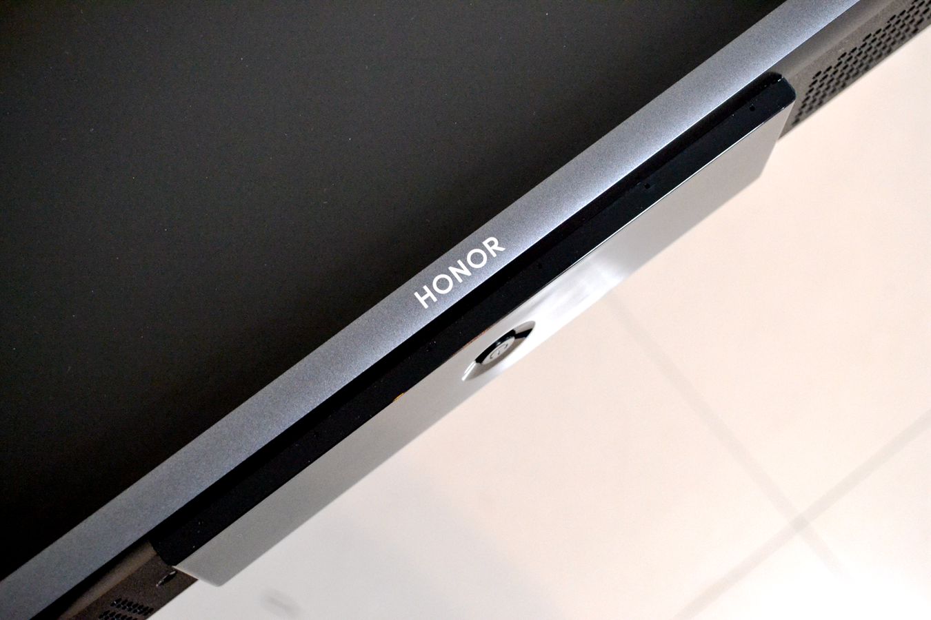 荣耀智慧屏上的鸿蒙系统好用吗,荣耀智慧屏鸿蒙系统有什么用