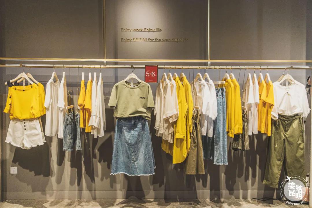 昆明人是如何释放爱意的?看到第一个我就柠檬了