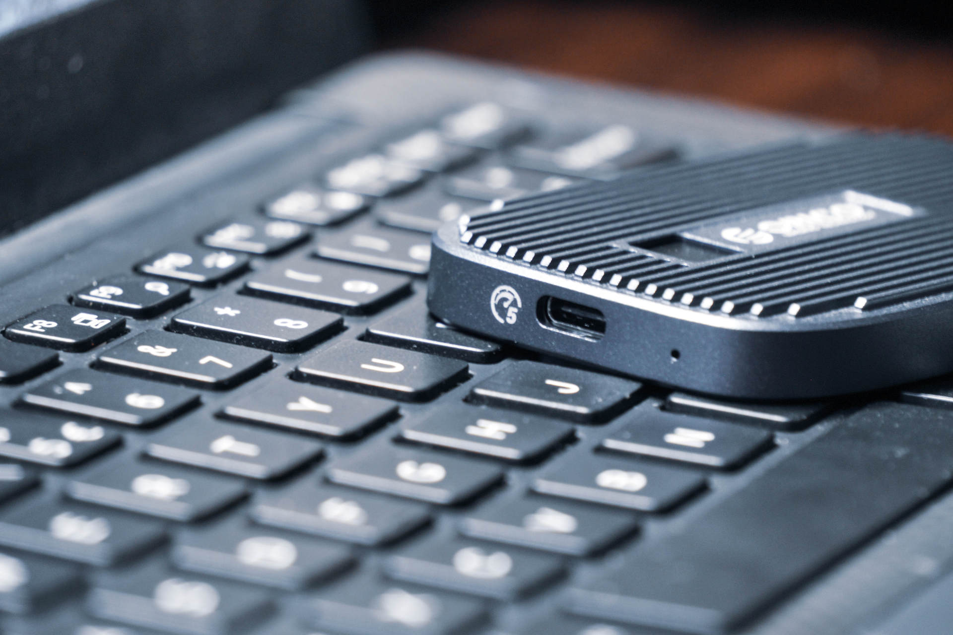 奥睿科20gbps移动硬盘盒,奥睿科移动硬盘盒安全吗