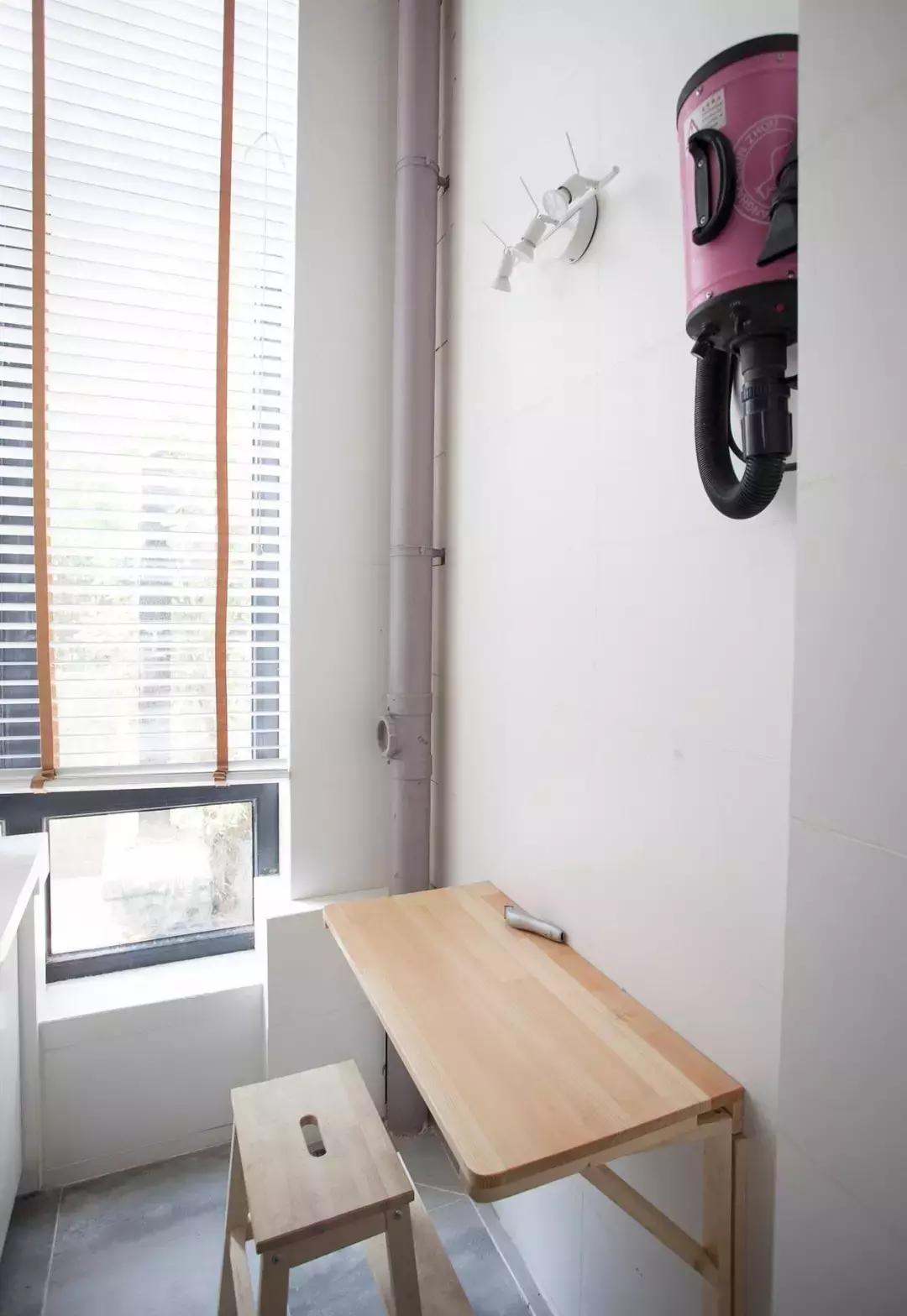 为了女儿买76㎡学区房，改造后竟被隔出8间房！客厅就有40㎡