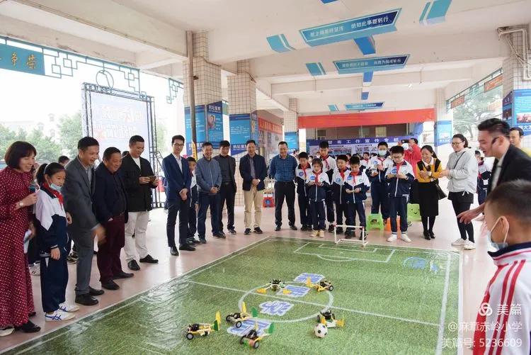 筑梦校园科技节,科技节主题科技筑梦想创新赢未来