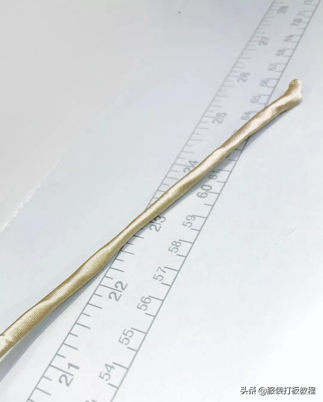 衣服直角小袢怎么做,才智服装技术