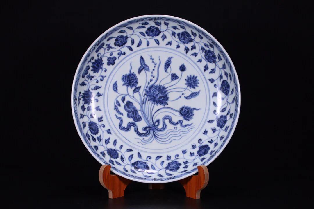 历代瓷器青花笔筒,历代青花瓷的演变