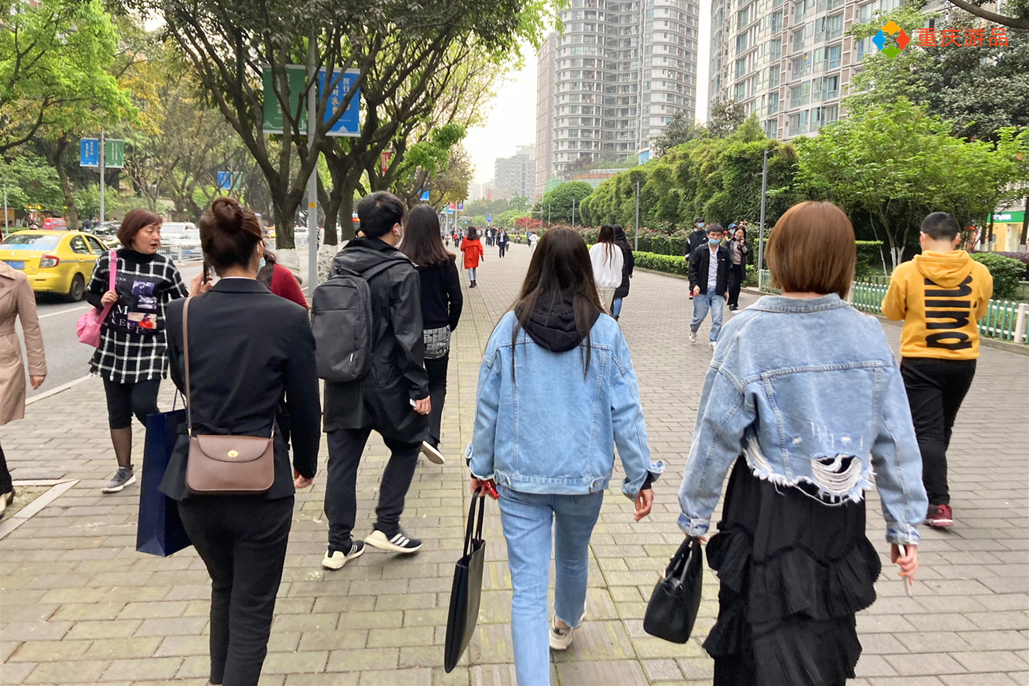 去重庆旅游夏天穿什么衣服好看,来重庆穿搭