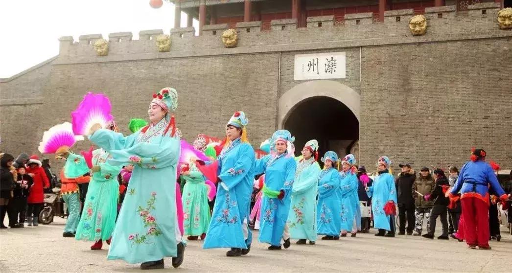 精彩纷呈的旅游胜地及攻略,精彩纷呈的旅游景点游览行程