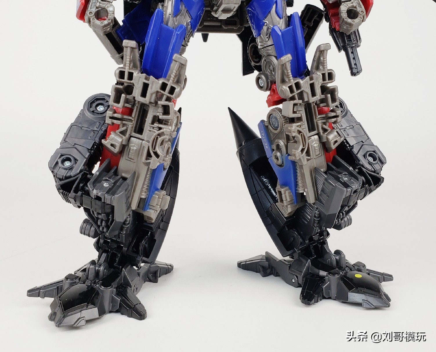 擎天柱最强形态变形金刚4,擎天柱和天火擎天柱合体