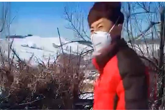 村里防疫严峻，被要求没事不能出门，大一学生主动帮村民“代购”