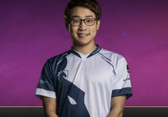 炉石传说最新版本兔兔贼套牌,炉石传说最新大师赛赛程