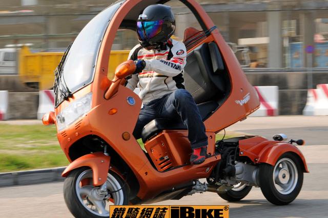 十几年前的三轮摩托,十几年前的国产机车