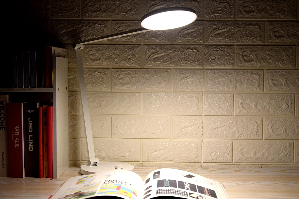 绫冲鍙扮伅pro鍜屽ソ瑙嗗姏鍙扮伅鍖哄埆,绫冲鍙扮伅pro璇诲啓鐗堝喎鑹插拰鏆栬壊