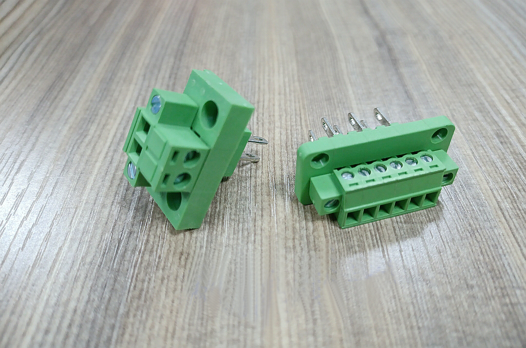 宸ヤ笟骞虫澘鐢佃剳鎺ョ嚎绔瓙,宸ヤ笟骞虫澘鐢佃剳鍥藉鏍囧噯